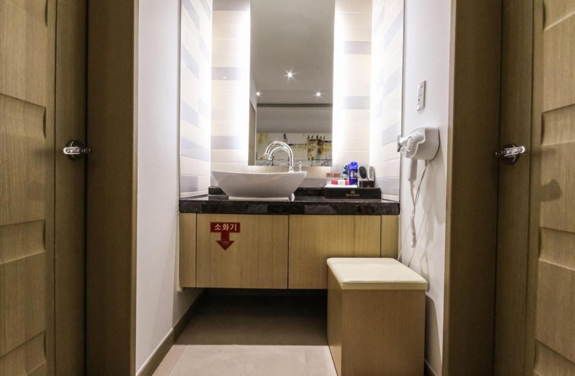 Gallery Hotel غوانغجو المظهر الخارجي الصورة