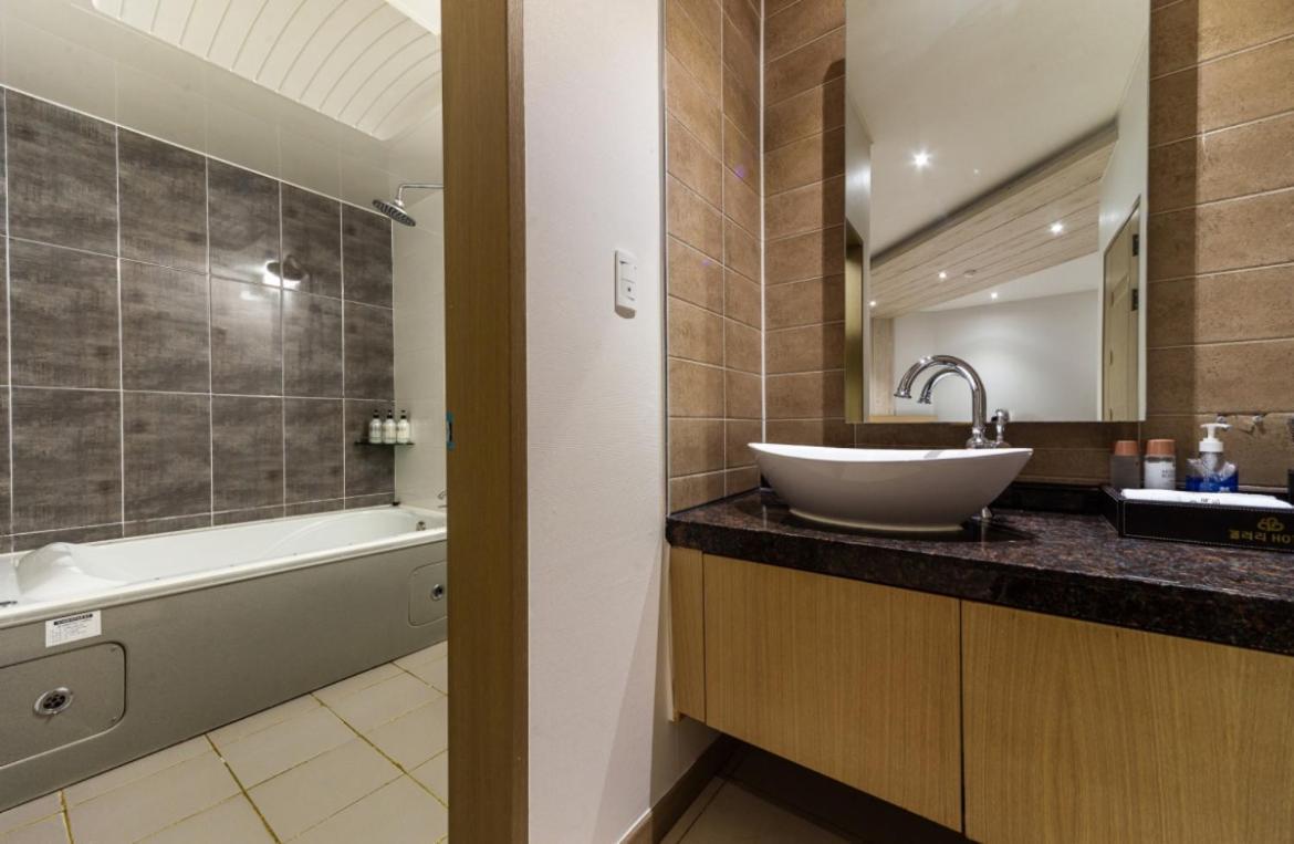 Gallery Hotel غوانغجو المظهر الخارجي الصورة